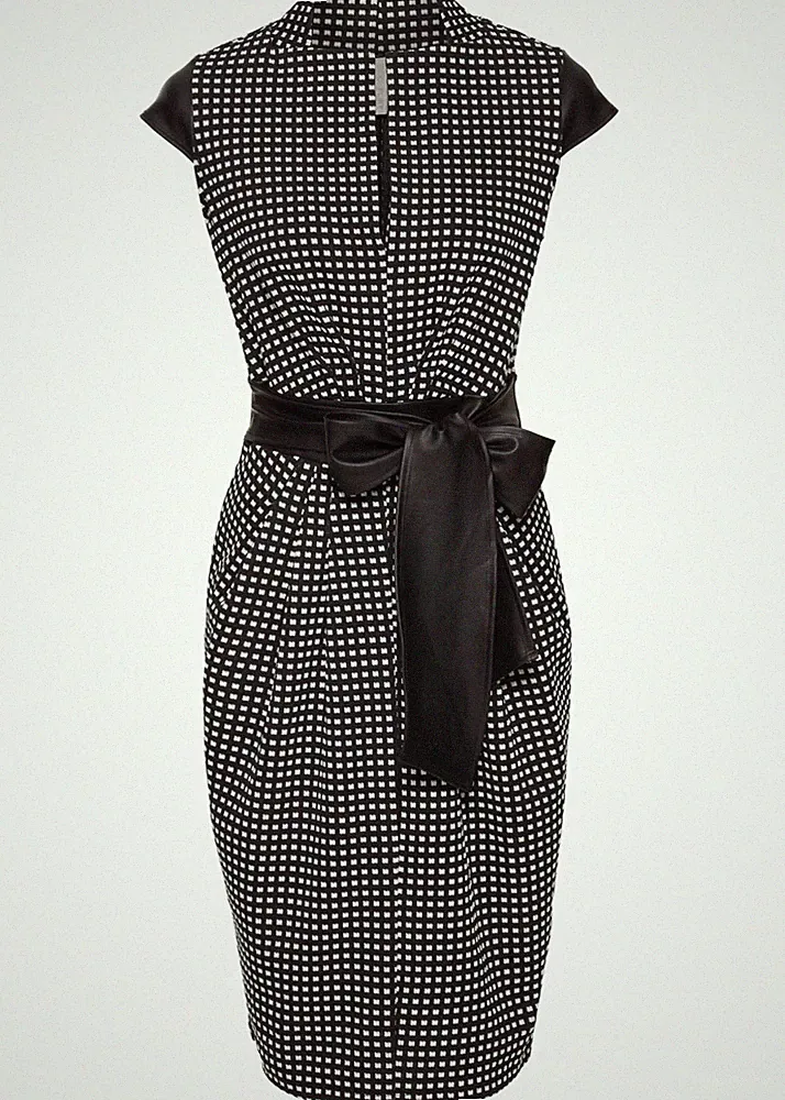 Kleid Gr. 44/46 Schwarz Weiß Damenkeid Etuikleid Minikleid Abendkleid Neu