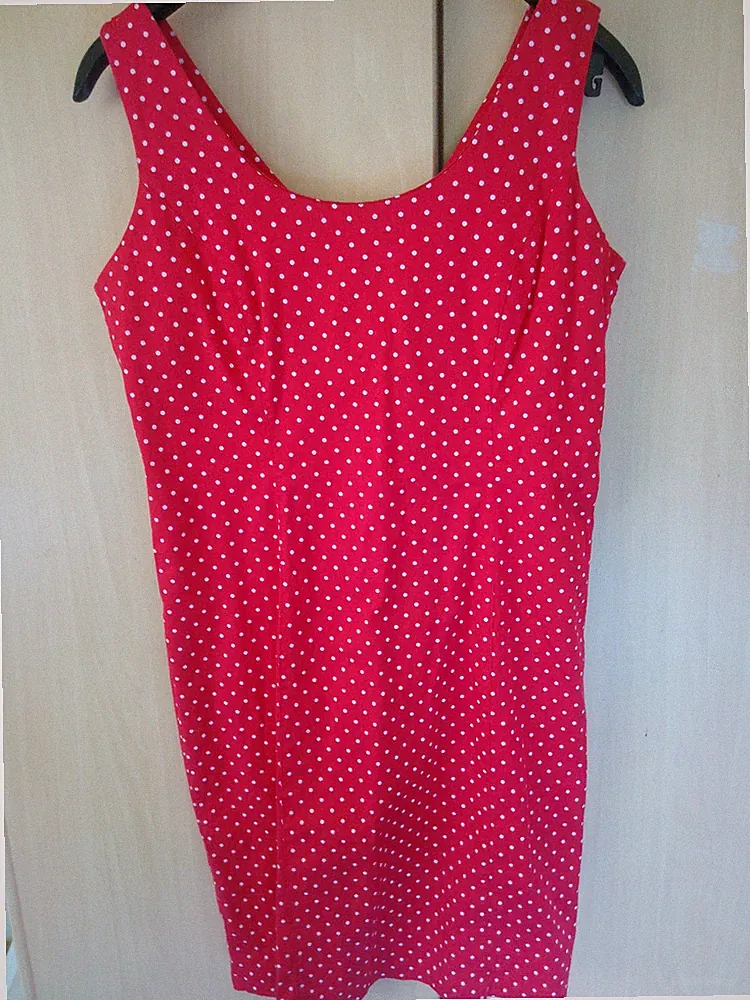 Kleid Gr.M - rot mit weißen Punkten@@@superchic für den nächsten Sommer...👍