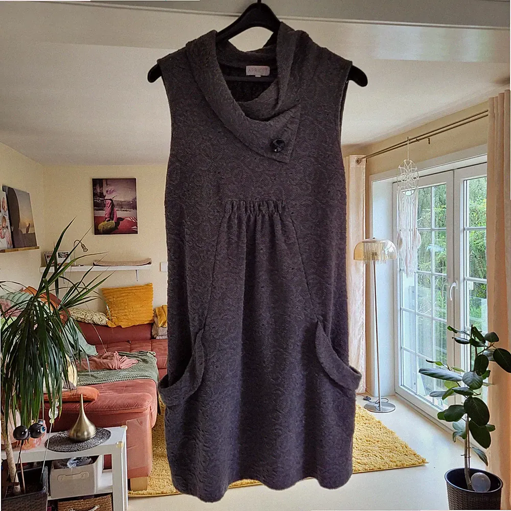 Kleid grau Gr. M , 38 von Apricot