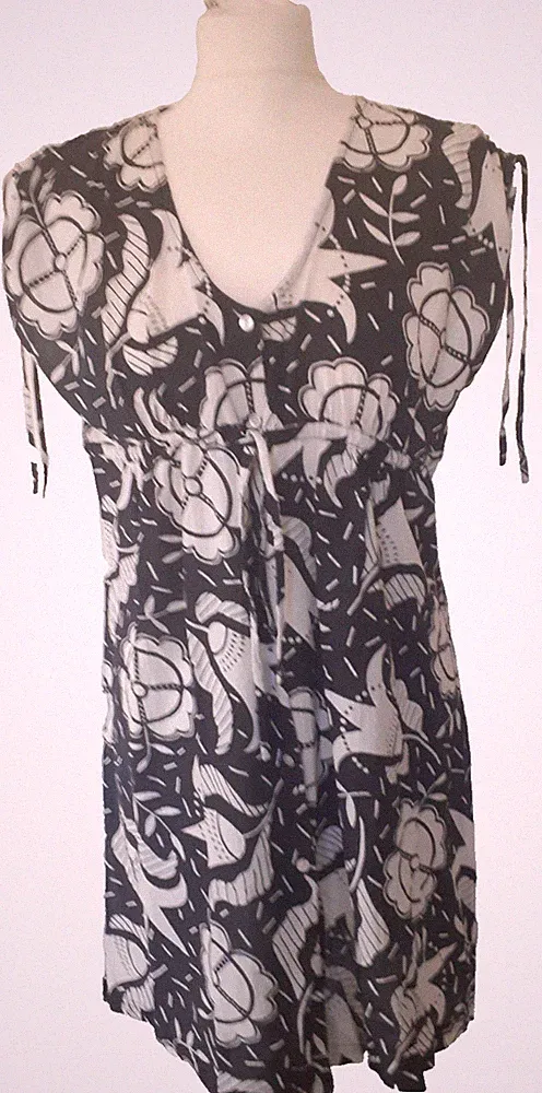 Kleid Gudrun Sjödén, Öko-Cotton, Scandi-Design, leicht, Blüten, Kunst, Gr. M