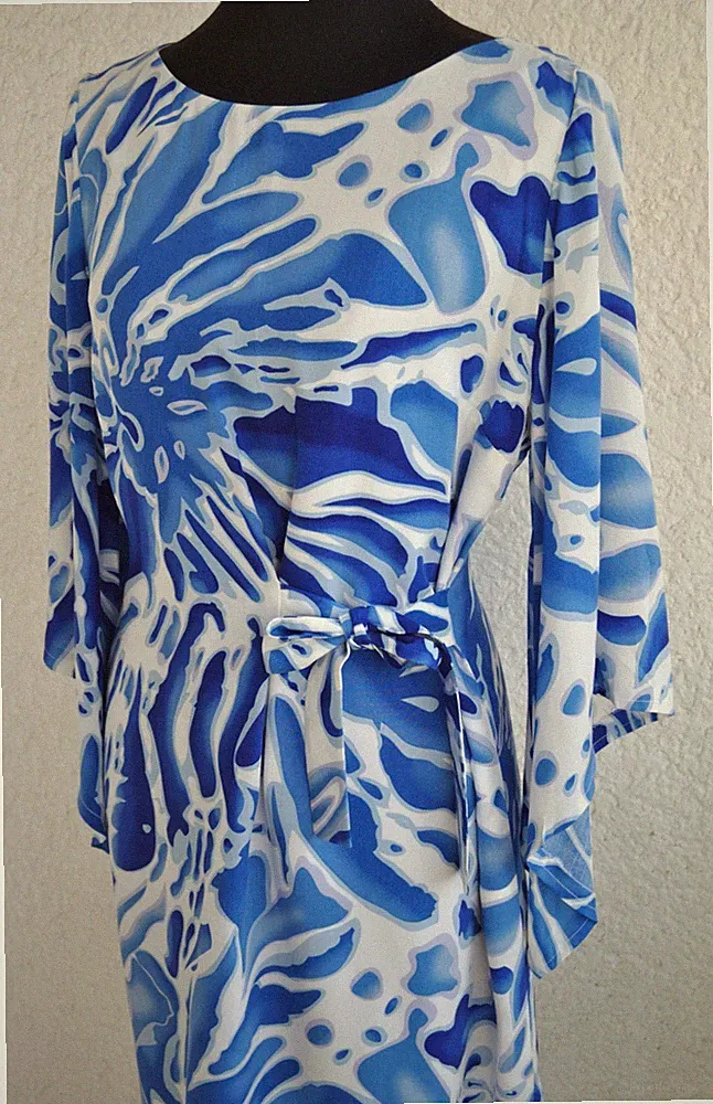Kleid Handarb. Viskose neu Blau Weiß Meerfarben 40 - 42 Etuikleid Shiftkleid