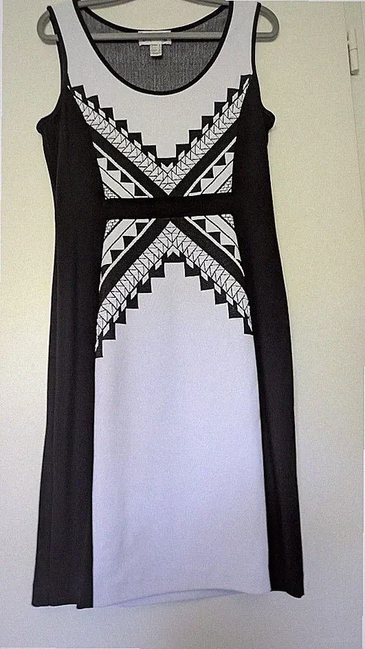 Kleid Joseph Ribkoff schwarzweiß Größe 42
