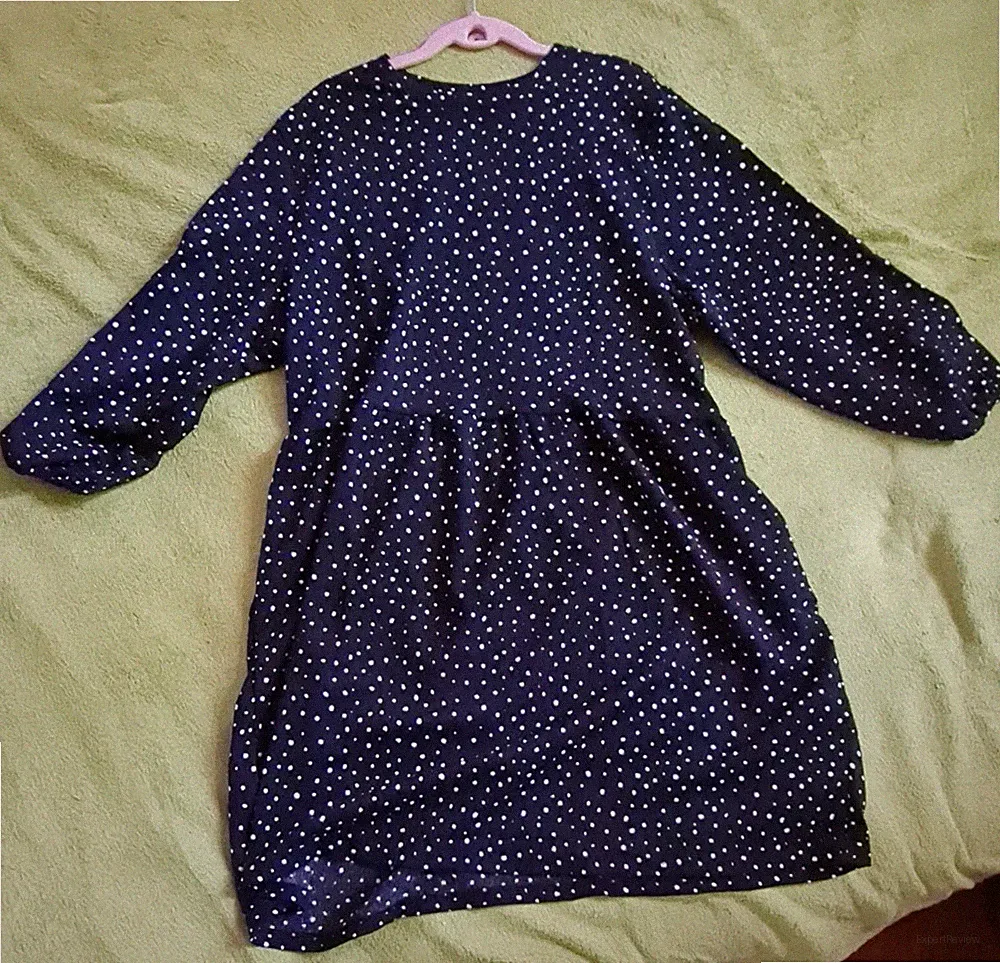 Kleid/ Tunika. Schwarz mit weißen Pünktchen. A-Linie. Gr. L.