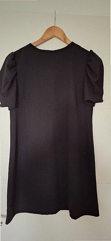 Kleines schwarzes Kleid Ballonärmel - Zara