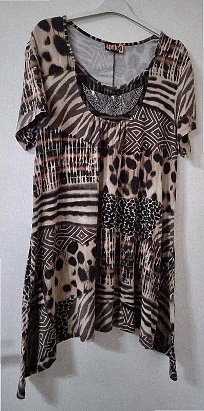 Kurzkleid / Tunika von aprico A-Linie Gr. 38, Pailletten und Perlen besetzt