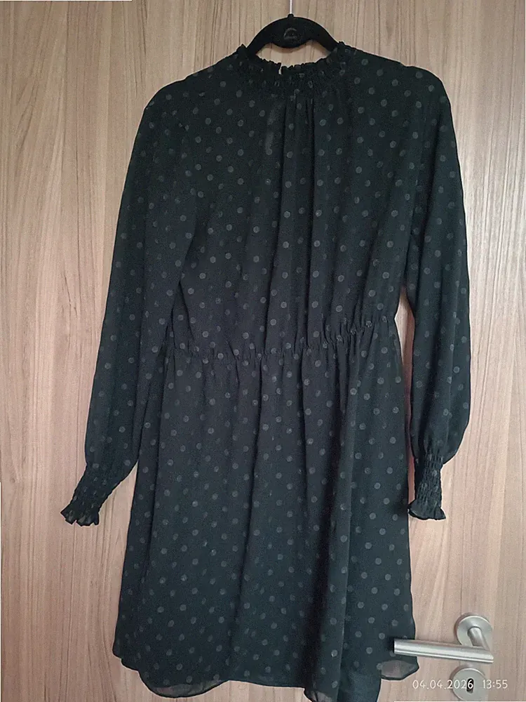 Langärmliges Kleid, Schwarz, Transparent mit Punkte, Gr.36