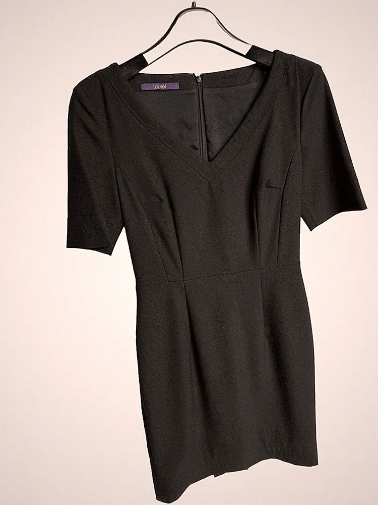 LAURèL Etuikleid Damen Größe DE 34 schwarz Laurel Kleid 67% Polyester