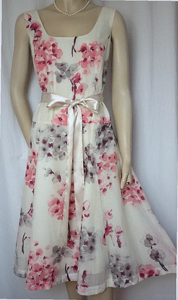Laura Ashley Kleid 40 Seide Baumwolle geblümt creme rosa Fest Hochzeit Cocktail