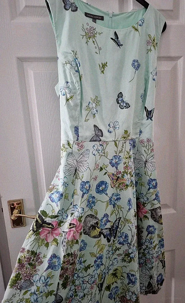Laura Ashley mintgrün Schmetterling Blumen Tee Kleid Größe 18 Sommer Hochzeit Gast