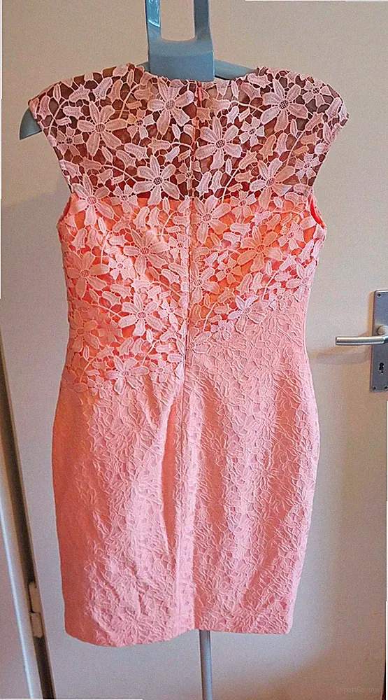 Lauren Ralph Lauren Etuikleid Spitze Rosa ärmellos Herzausschnitt M kurz
