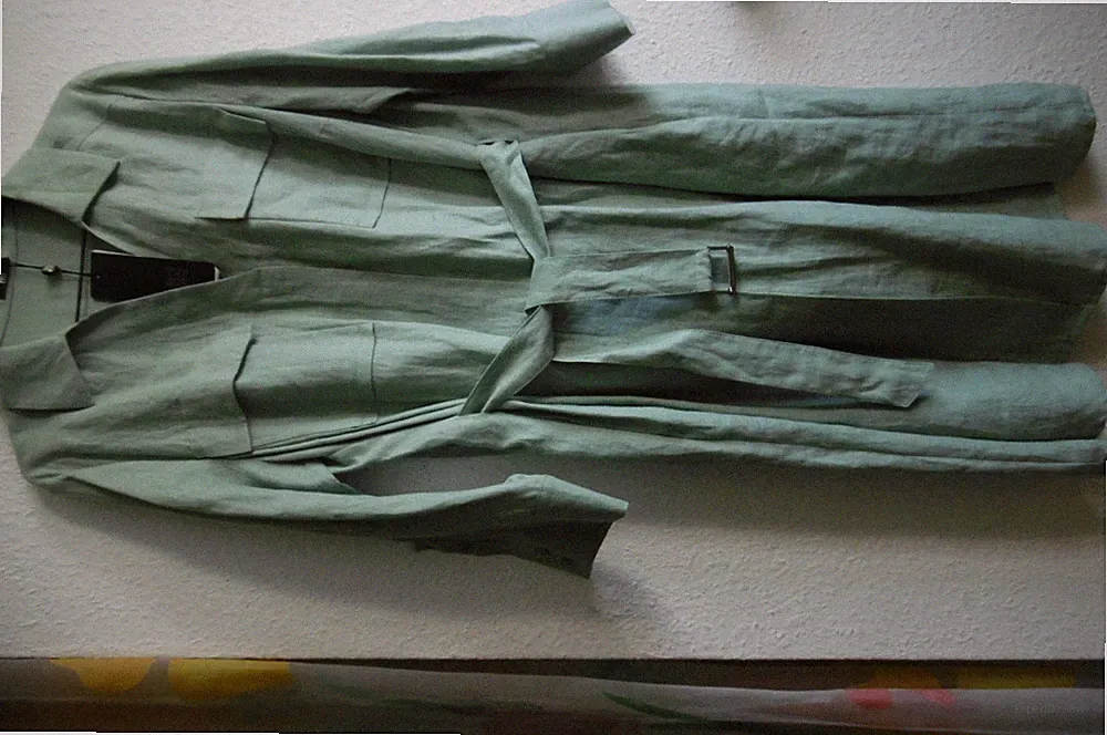 Leinen-Kleid: Nobelmarke RIANI Gr 46 mint-grün schöne Details Midi hoher NP!