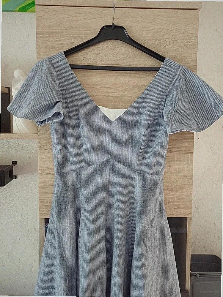 Luftiges Sommerkleid Kurzarm Blau gestreift aus Leinen Selbstgenäht Gr. S Unikat