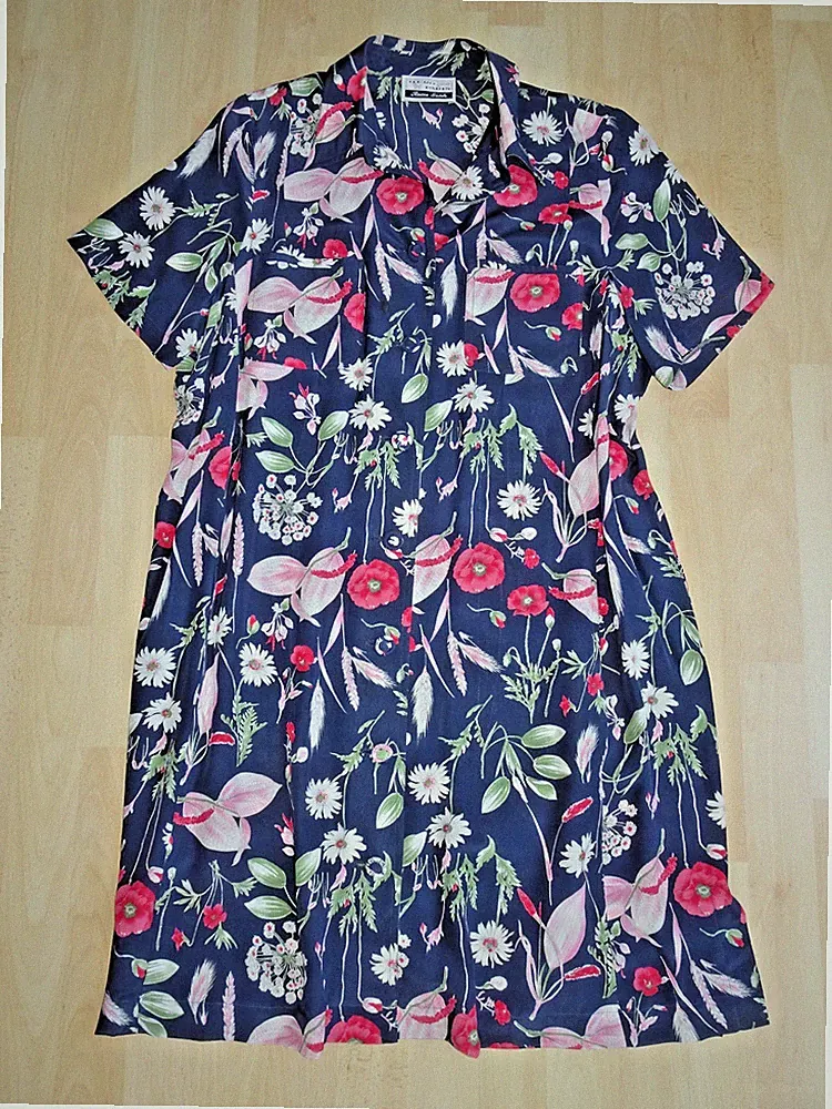 Luxus Seiden Kleid von HERO Gr 44 XL Blau Mehrfarbig Blumenmuster 100% Seide