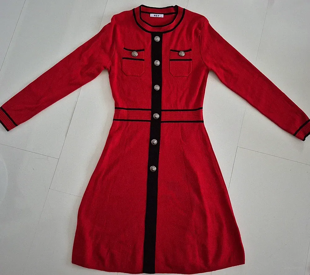 M&V Damen Strickkleid Rot/Schwarz kurz A-Linie Rundhals Knopfleiste L/XL