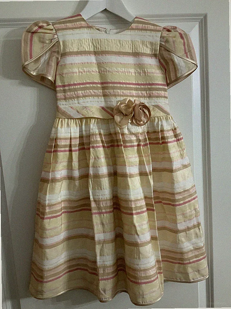 Mädchen Sommerkleid Gr. 104 Top Zustand