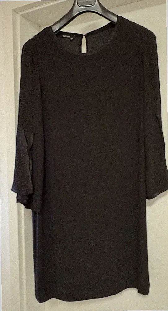 Marc Aurel Kleid Gr 42 locker mit ausgestellten Satin-Ärmeln neu schwarz Viskose
