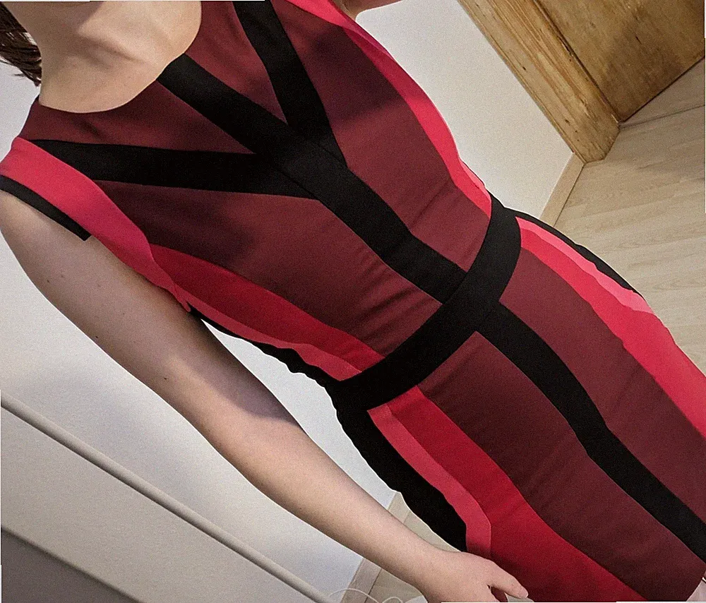 Marcel Ostertag für s.Oliver Etuikleid Gr. 34 Kleid, macht tolle Figur