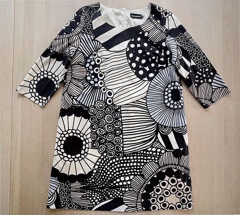MARIMEKKO Etuikleid mit großem Blumenmuster Siirtolapuutarha, Größe 38 M