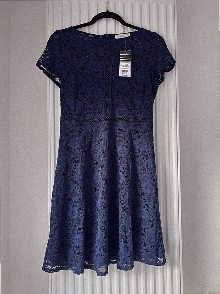 Marine Wallis Spitze Fit and Flare Kleid Größe 10 neu mit Etikett Hochzeit Gast Rennen