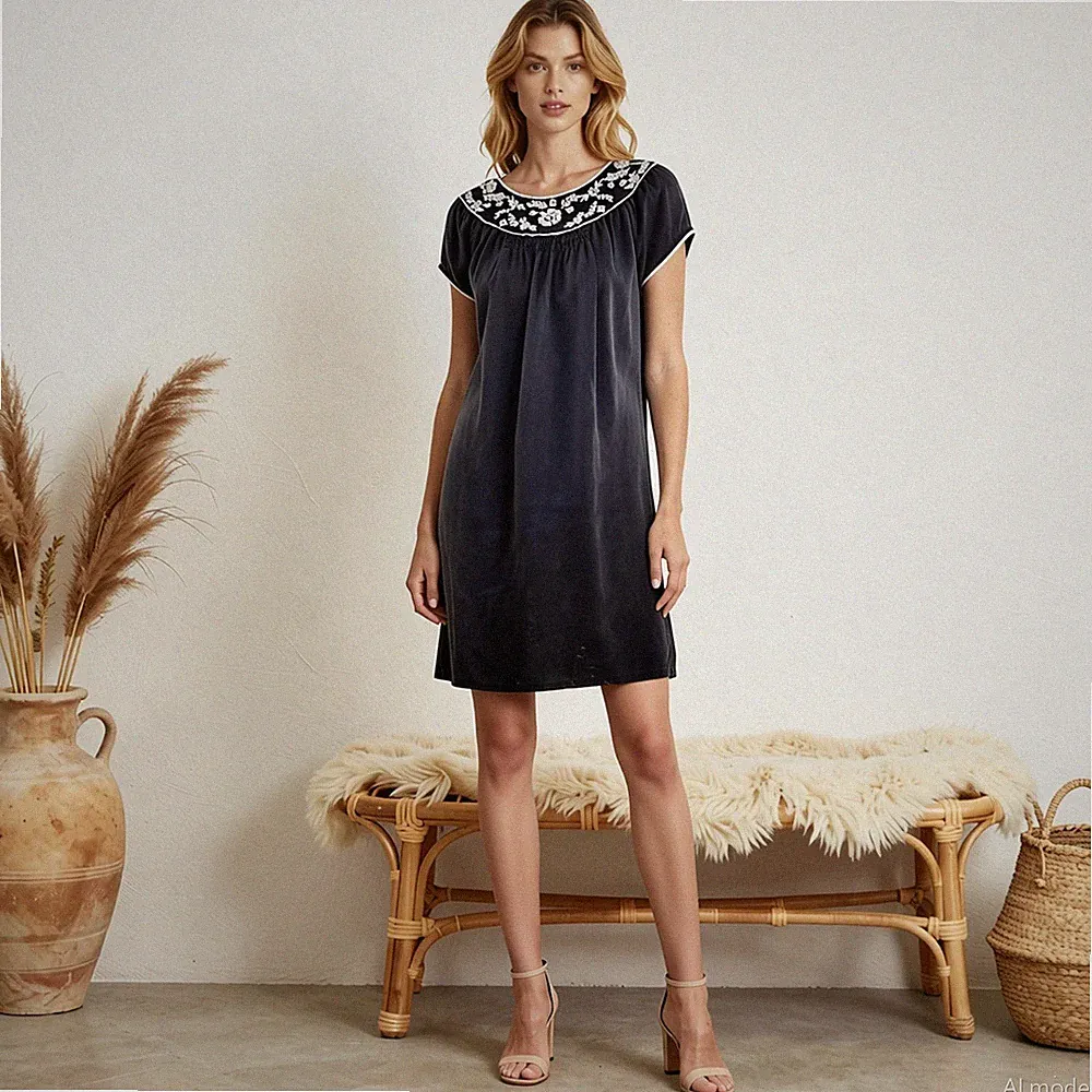 Marks & Spencer Boho Romantik Knielang Kleid Schwarz Bestickt Viskose Gr. 38