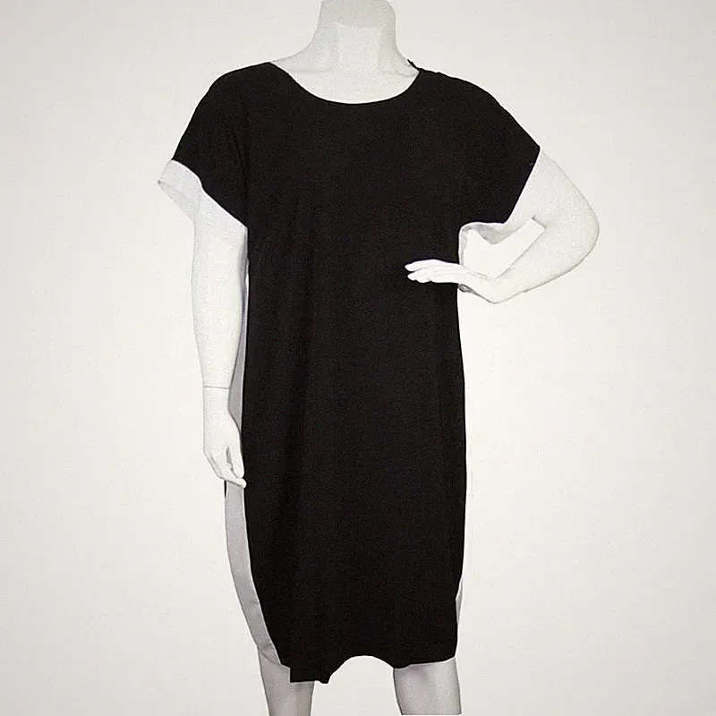 MAT Fashion Kleid Gr 48 50 (L) schwarz mit Rückendetails Kurzarm