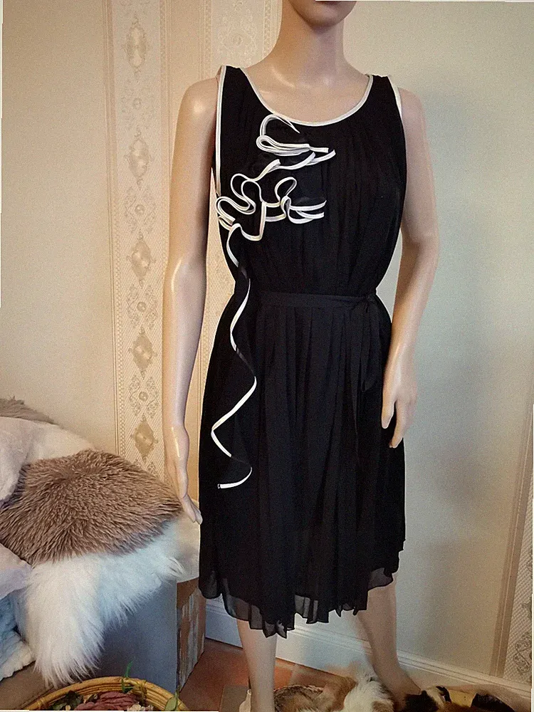 MAX MARA Etuikleid Luxus KLEID DRESS GR S 36 wie NEU Schwarz Volants Abendkleid