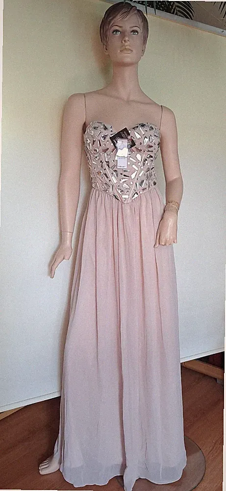 Verlobung Etui Kleid