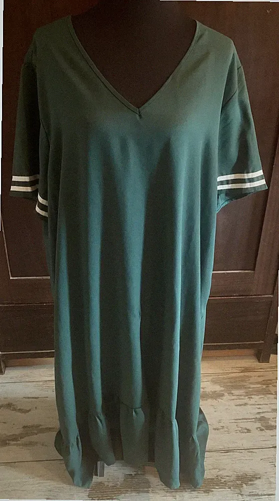 Maxikleid grün/ weiß Gr. 52 (4XL) Shein A Linie Top Zustand