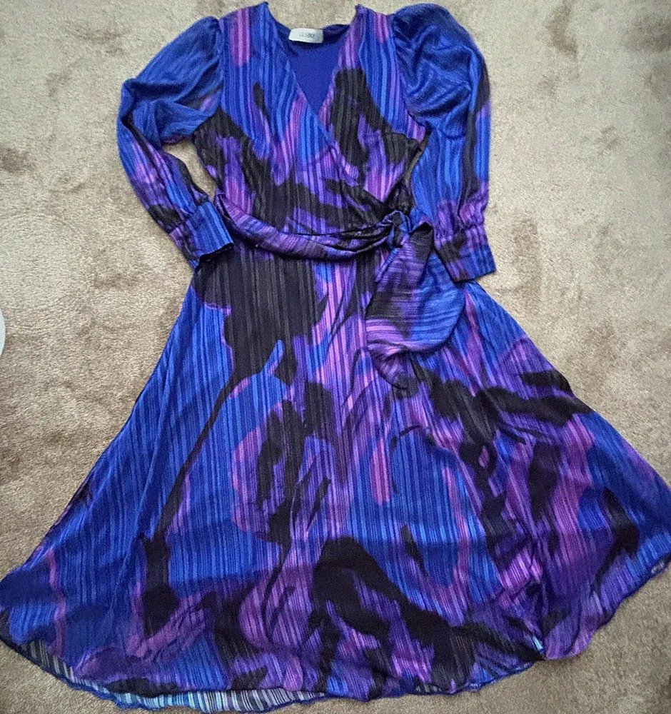Maxikleid, Kleid, langes Kleid, feminine A-Linie, farbenfroh, ungetragen Gr. S