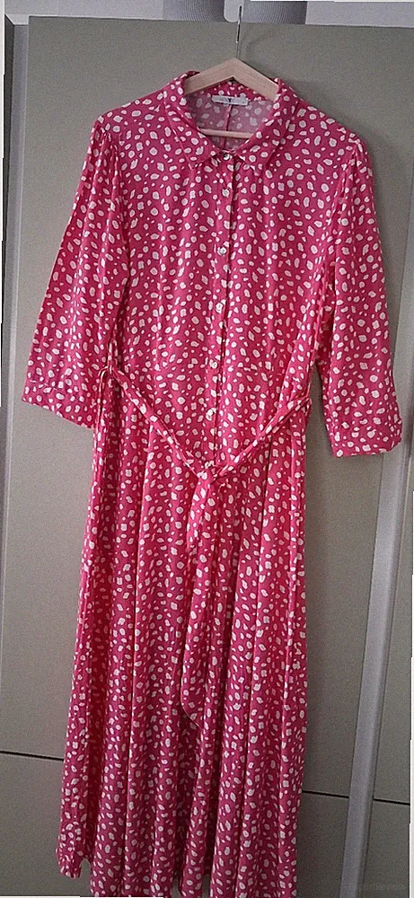 MIDI KLEID Gr.M Pink mit Weißen FLECKEN A-LINIE Kragen Gürtel Durchgeknöpft
