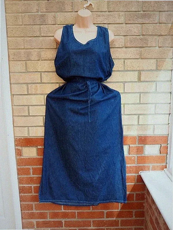Mika blau Denim Schlitze Seite Gürtel hinten A Linie Midi Jeans Kleid 14 16 L XL