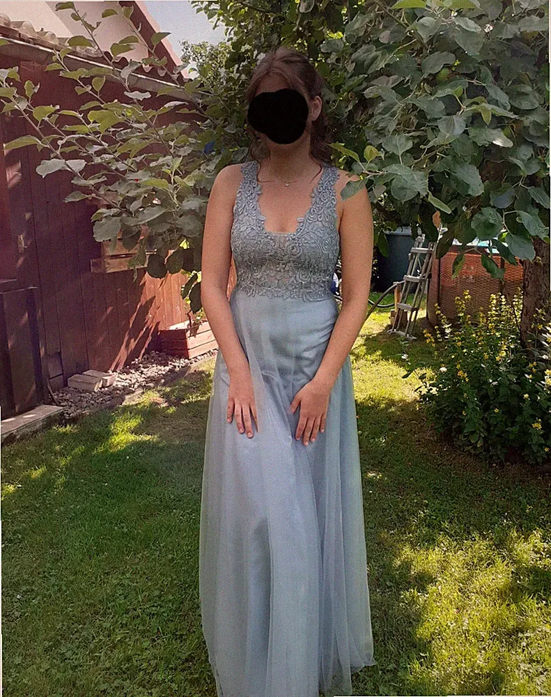 Mint farbenes Abschlussballkleid größe 38 mit Spitzen Dekolleté. 1 mal getragen