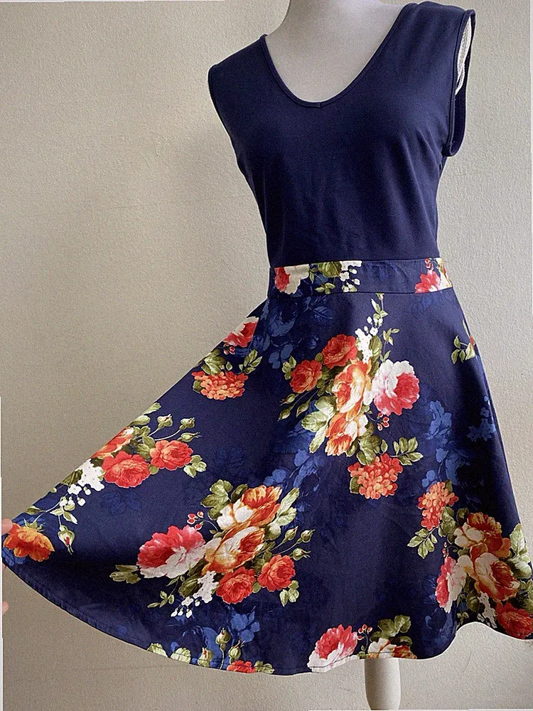 MIUSOL XL Kleid Jersey A-Linie Blumen Muster Cocktail Ärmellos Marineblau #82