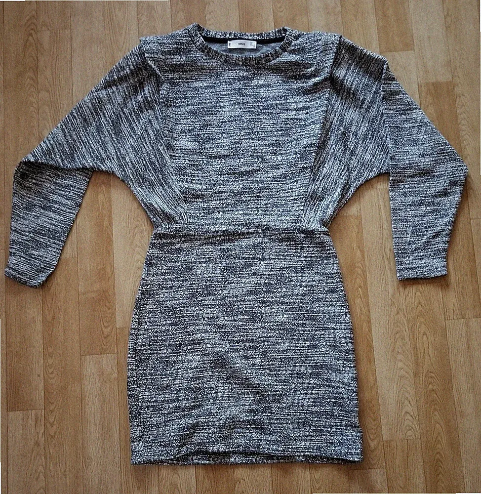 MNG Damen Kleid Strickkleid Fledermausärmel Gr. S Schwarz /Weiß