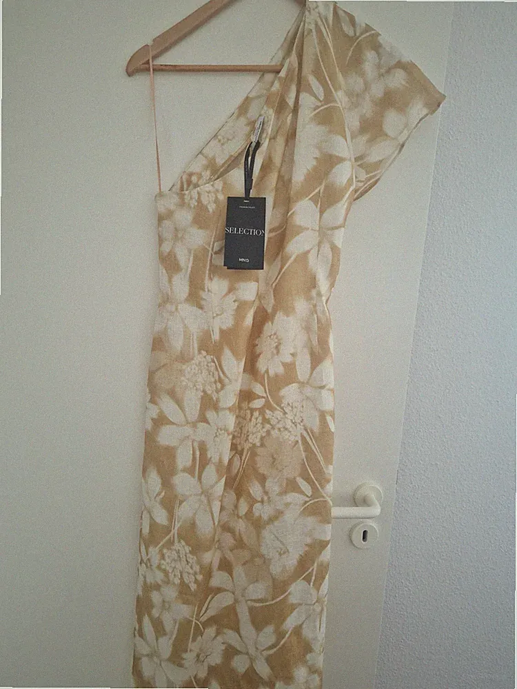 MNG Selection Damen One-Shoulder Midikleid A-Linie Leinen Blumen Beige/Weiß Gr L