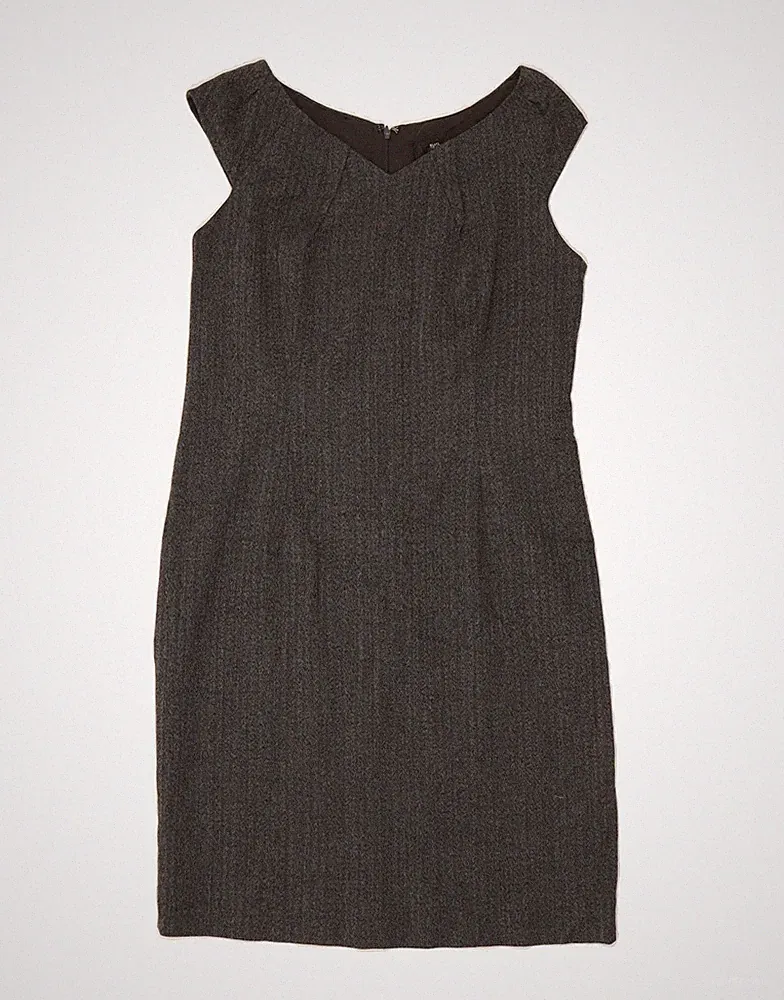 Mossimo Damen ärmelloses Etuikleid US 16 2XL grau Fischgrätmuster CQ15