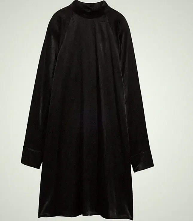 NEU - BONPRIX - GR. 40 - Kleid schwarz A-Linie figurumspielend
