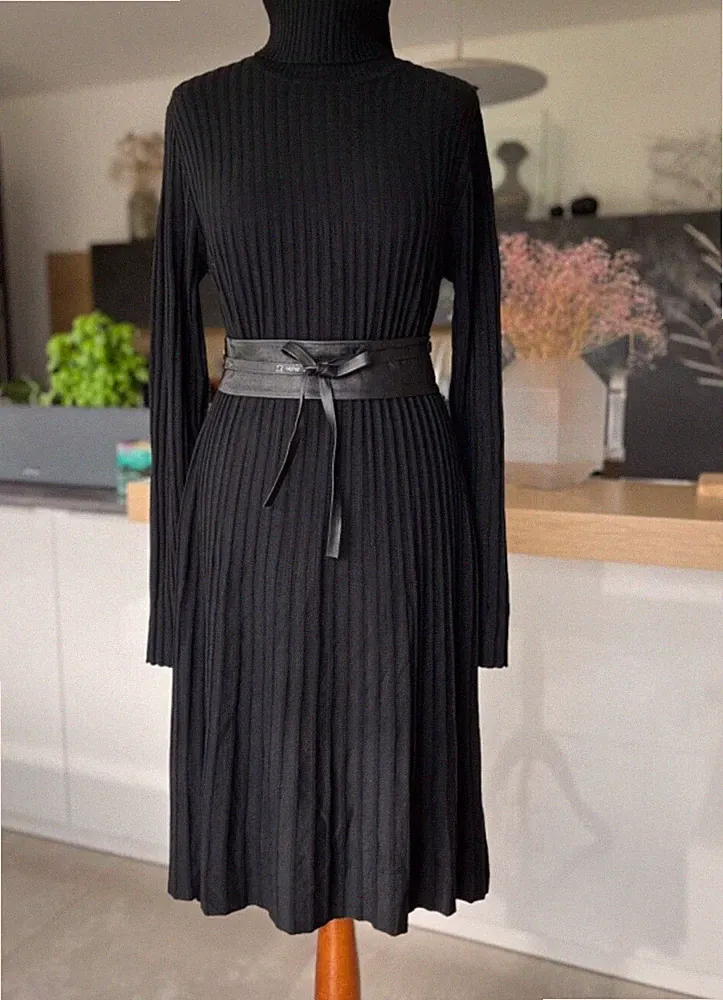 NEU! HEINE Kleid Reg.€89,99- Rollkragen Strickkleid Wollkleid 30% Wolle XS S M