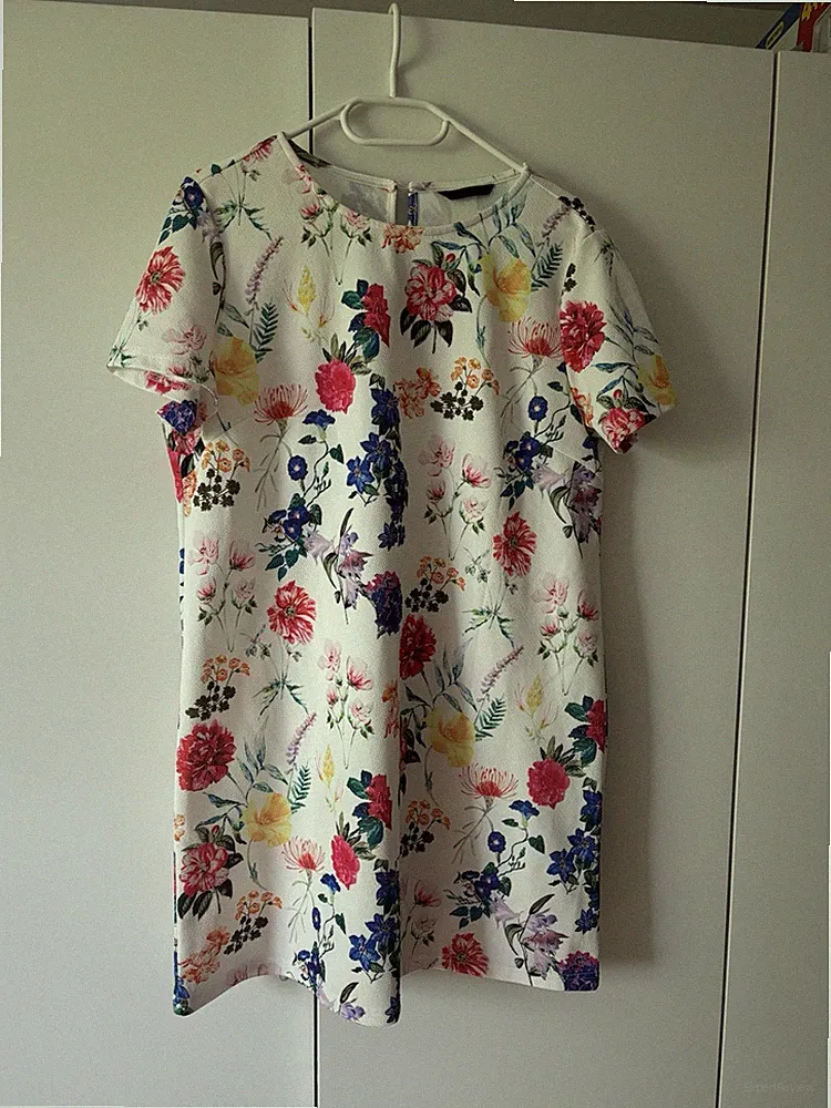 Neu Kleid A-Linie Gr. L (40/42) Mit Blumen Von Shein In Weiß