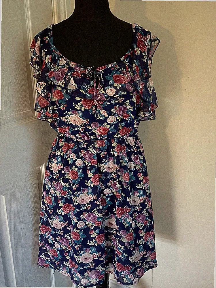 New Look dunkelblau Blumen Rüschenärmel Kleid Größe 14 Hochzeit Gast Sommer