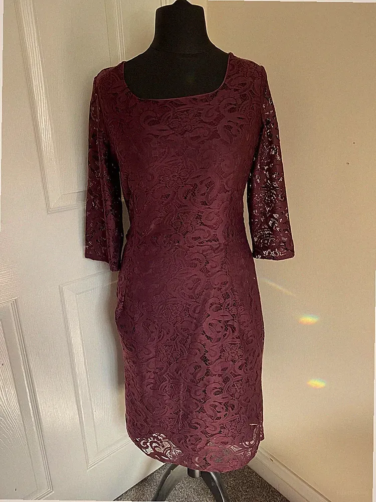 Next Burgunderrot Spitze Midikleid Größe 12 Hochzeit Gast Anlass Bodycon 3/4-Arm
