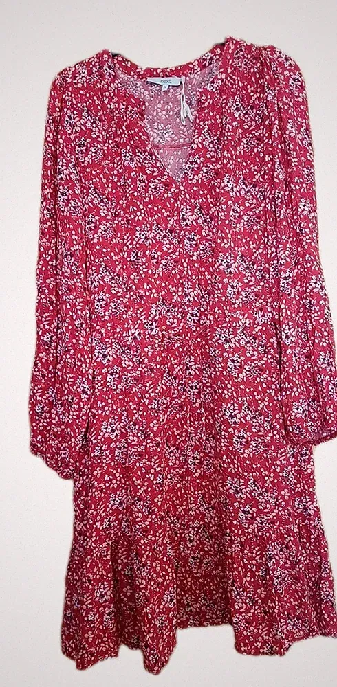 Next Damen rot Ditsy Midi entspannt A-Linie Kleid UK 16 Brustumfang 42", Viskose