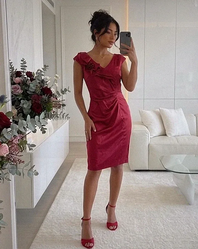 NICOWA 🌸 neu M 38 Italy süßes Kleid Cocktailkleid Minikleid rot Etuikleid