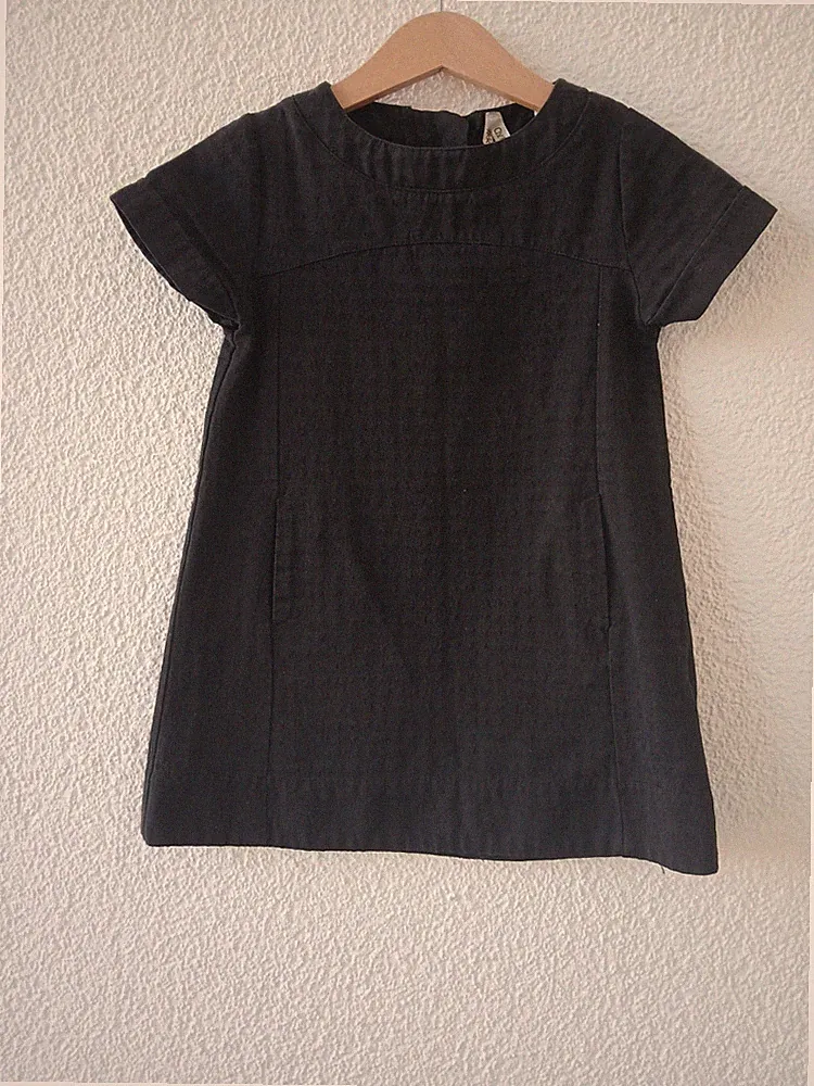 Okaidi Schwarzes Kleid Gr. 104 Etuikleid A-Linie 4 Jahre Preppy