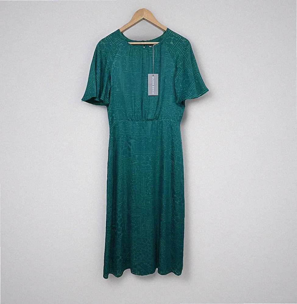Oliver Bonas Devoree Kleid UK 10 türkisgrün Satin Midi Flatterärmel neu mit Etikett