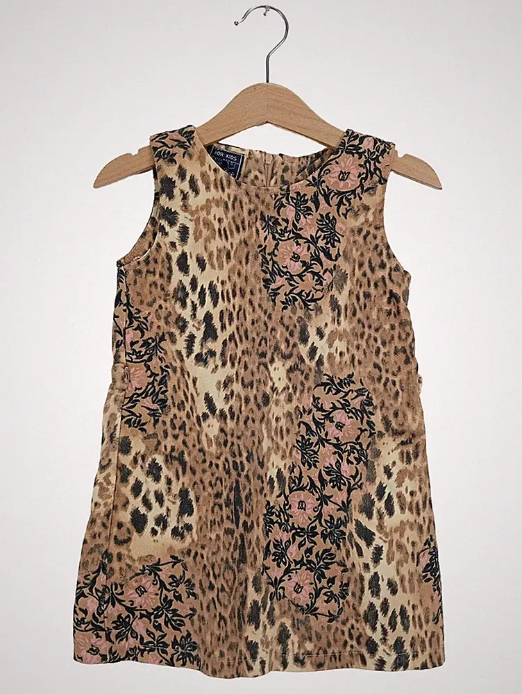 92 A-Linien-Kleid