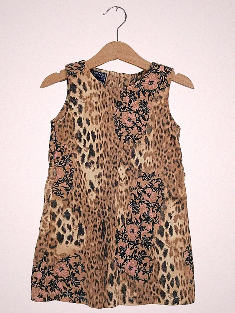 92 A-Linien-Kleid