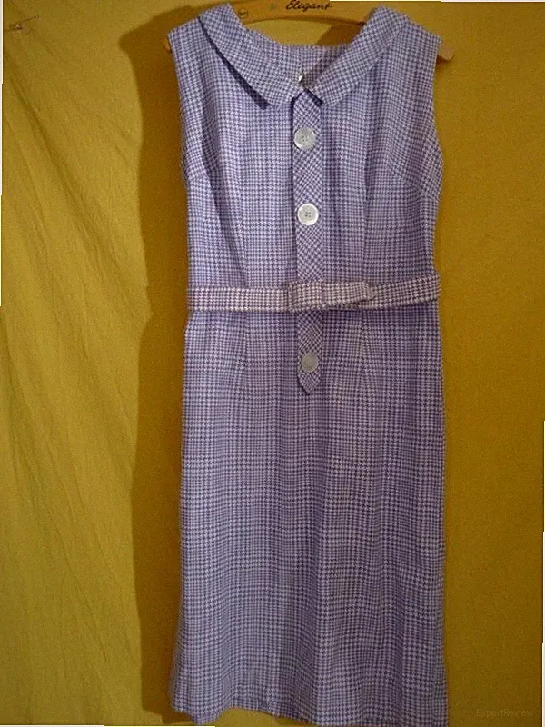 orig. 50er Jahre Etui Kleid Gr.40 neuwertig mit riesen Knöpfen mit Gürtel