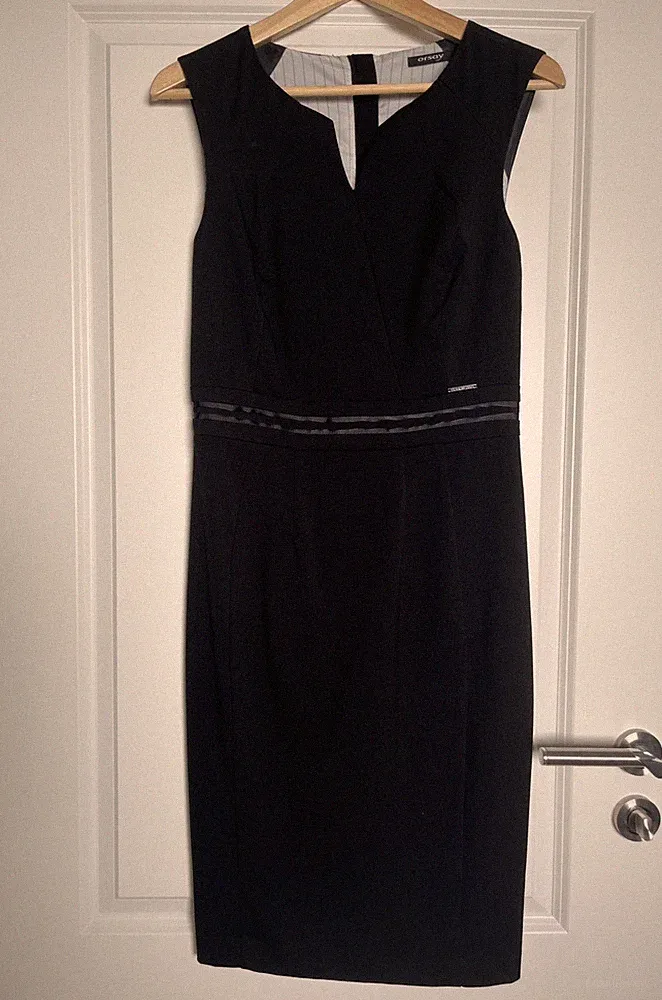 Orsay Damen Etuikleid Business Look Schwarz Gr. 36 ärmellos