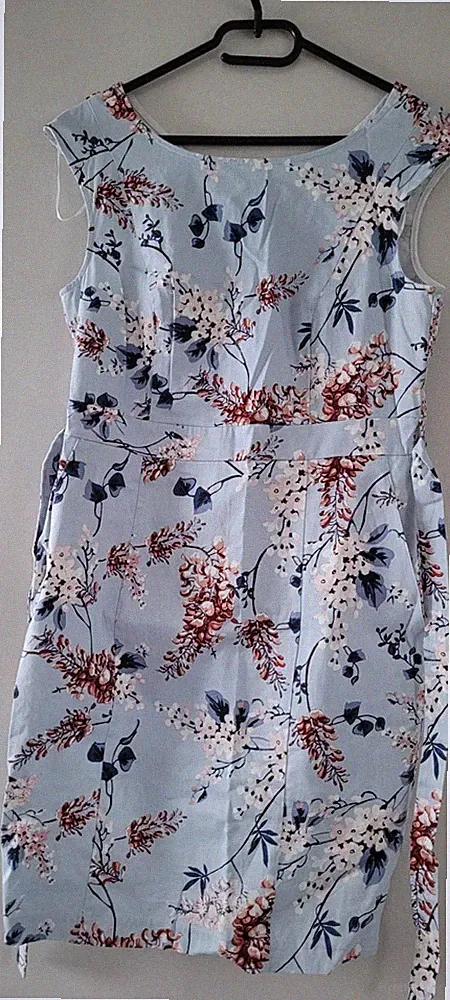 40 Etui kleid